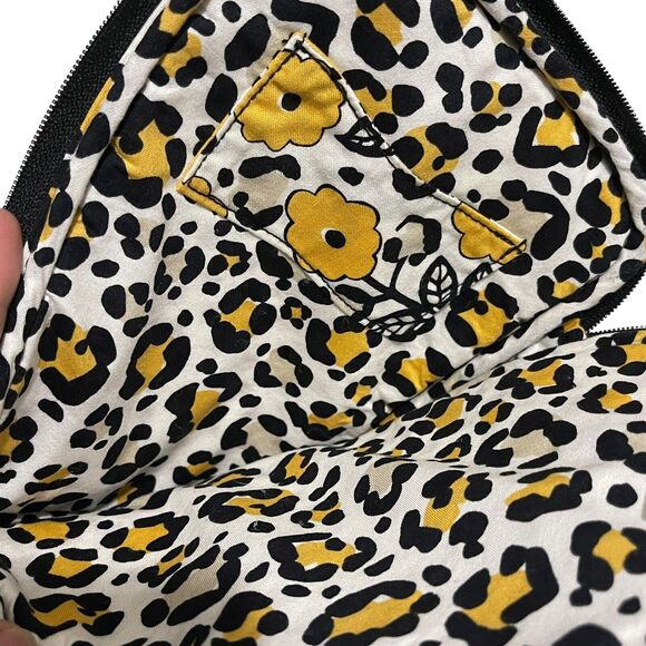 Vera Bradley Go Wild Kindle Case Animal Print Floral Quilted Holder Tablet iPad - Picture 6 of 7
